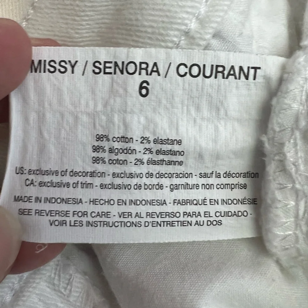 Gloria Vanderbilt Amanda Capri's - Picture 4 of 5